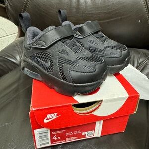 Nike Kids air max 200